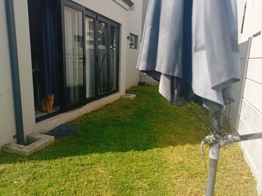 3 Bedroom Property for Sale in Peerless Park North Western Cape